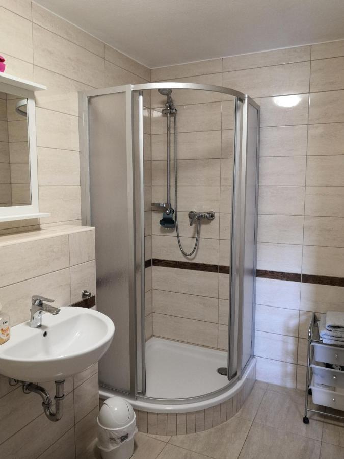 Thallwitz Zimmervermietung Am Holzberg מראה חיצוני תמונה