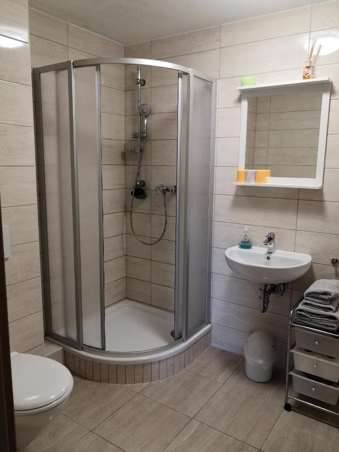 Thallwitz Zimmervermietung Am Holzberg מראה חיצוני תמונה